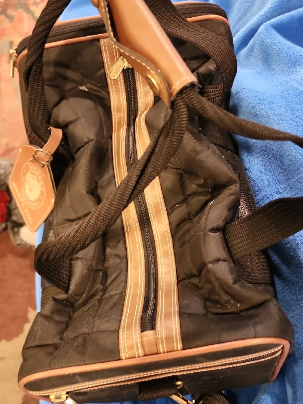 Sherpa Medium Black Quilted Pet Carrier Bag with Brown Trim